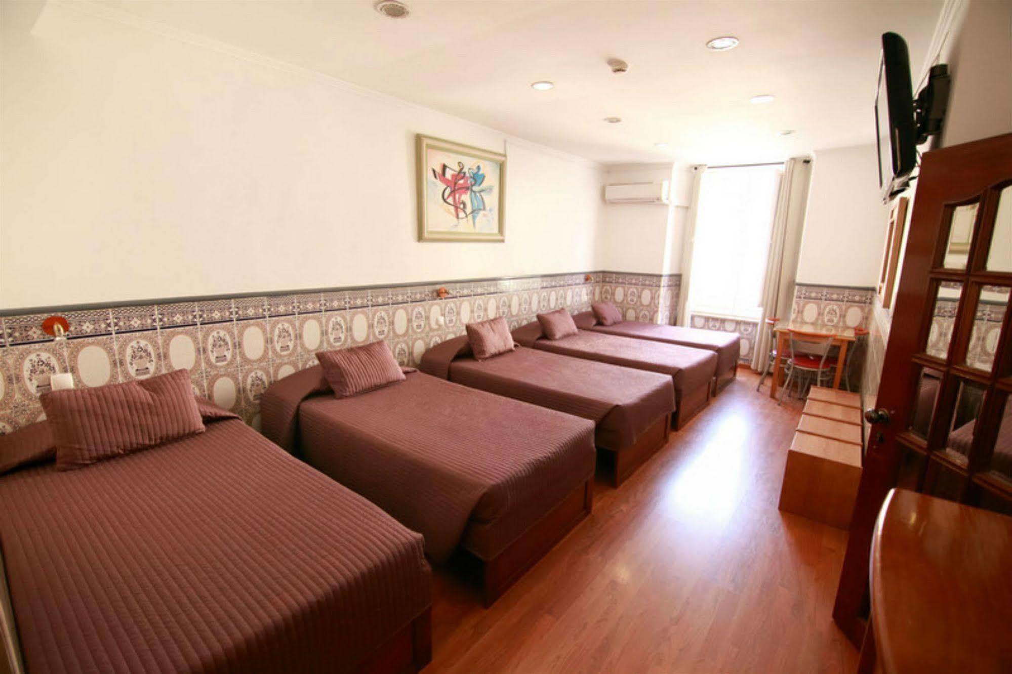 Residencial Joao XXI Hotel ลิสบอน ภายนอก รูปภาพ